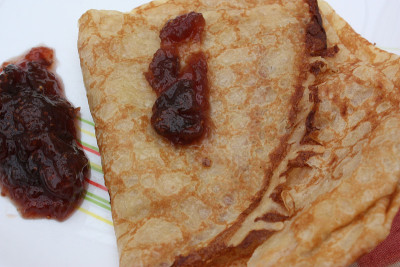 草莓酱煎饼