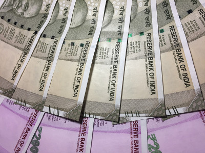 500和2000印度货币