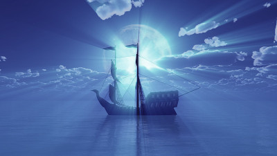 旧船在海上满月