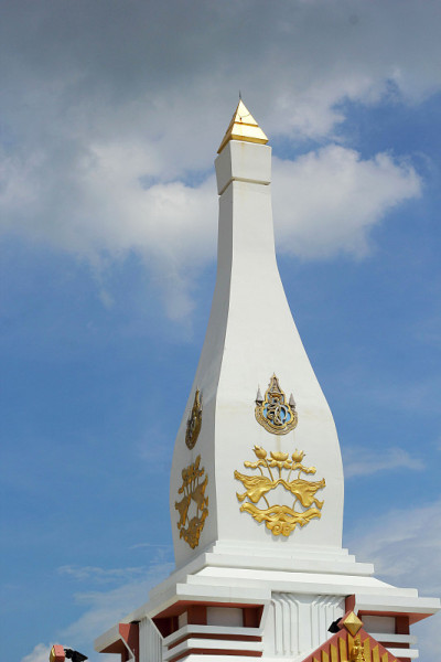 雕塑古代寺庙-寺庙泰国