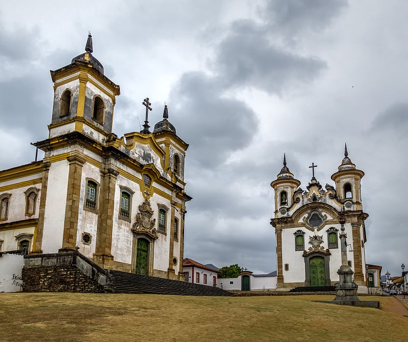 圣弗朗西斯科·德·阿西西教堂和Nossa Senhora do Carmo Sanctuary - 