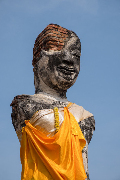 大城府的古代佛像。
