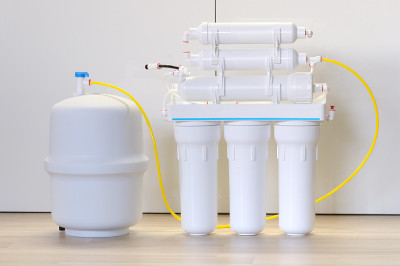 国产反渗透过滤器。净水器