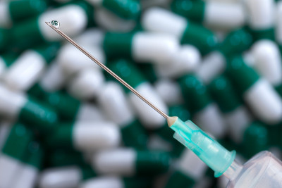 注射器和胶囊