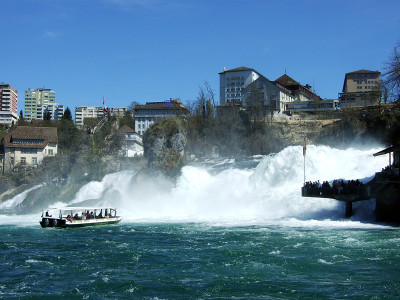 莱茵瀑布，Neuhausen am Rheinfall