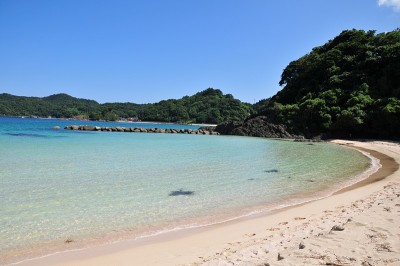 日本乡村风景优美的海滩