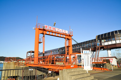 日本东京湾渡轮栗滨港