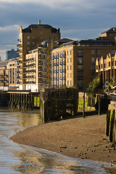 建筑在伦敦。金丝雀Wharf-Docklands区域。
