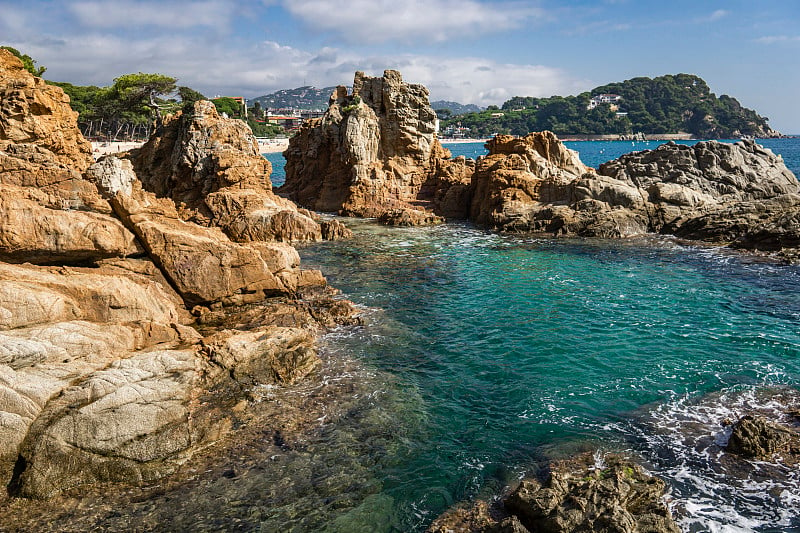 位于西班牙马略特镇附近的布拉瓦海岸度假区海景