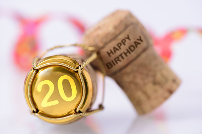 祝你20岁生日快乐