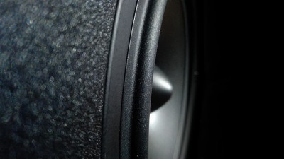 多媒体扬声器系统，不同的扬声器。高保真立体声系统音响喇叭。