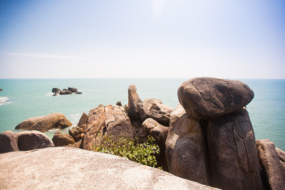 欣Ta和Yai Rocks(祖母，祖父)