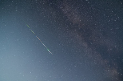 英仙座流星流星