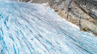 Nigardsbreen。约斯特尔斯布林冰川的冰川臂Jostedal,挪威。