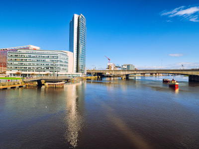 英国，北爱尔兰，贝尔法斯特市，拉根河岸