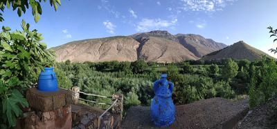 河中的小岛Bouguemaz村