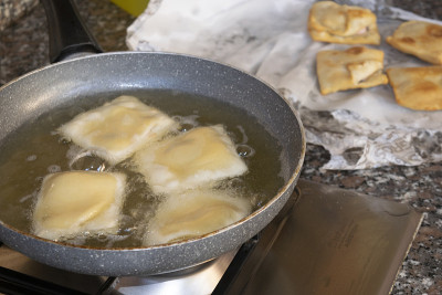 塞甜馅的水饺