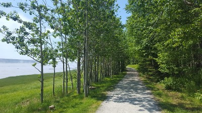 横跨加拿大的沃尔夫河小径(图2)