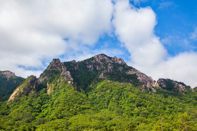 美丽的自然景观，雪山雪山国家公园，韩国