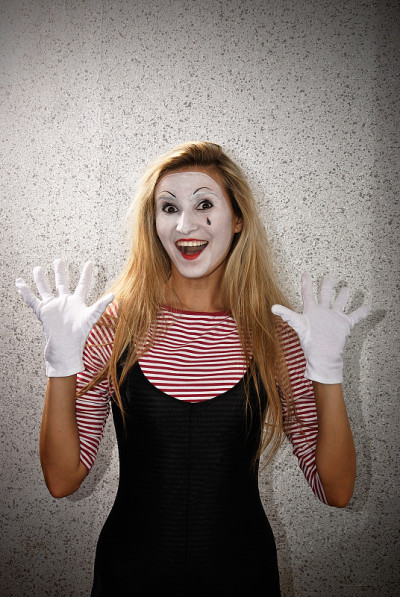 mime