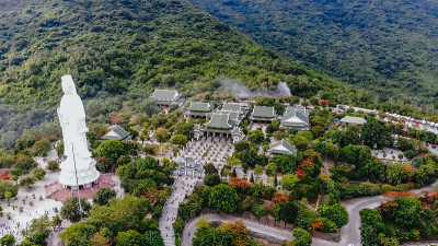 鸟瞰图林翁塔，松特半岛在岘港市