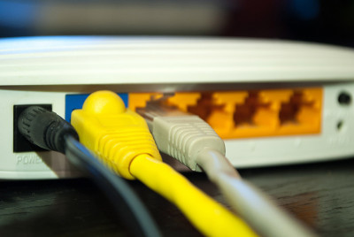 UTP网线插入wifi路由器