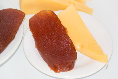 甘薯，木瓜奶酪和甜。乌拉圭和阿根廷美食的传统甜点