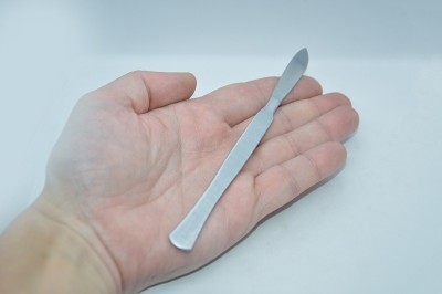 用于医疗治疗的外科医疗器械