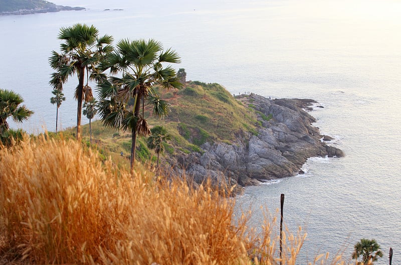 泰国普吉岛的风景从海角迅速日落