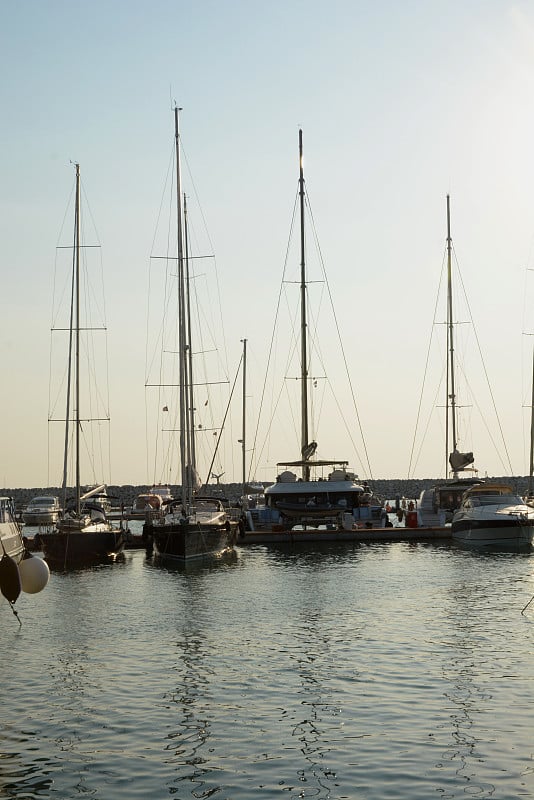 Marina D'Arechi，意大利萨莱诺港。