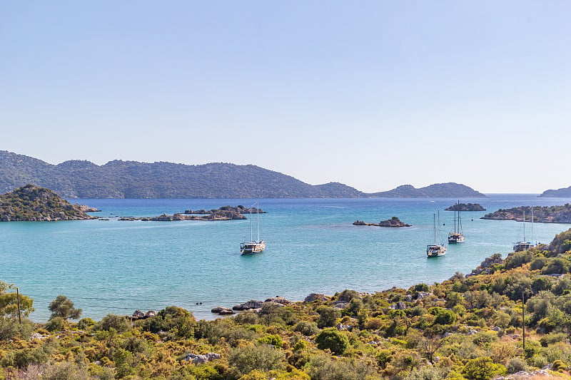 美丽的地中海风景。秋天在土耳其。海湾的景色，Likya