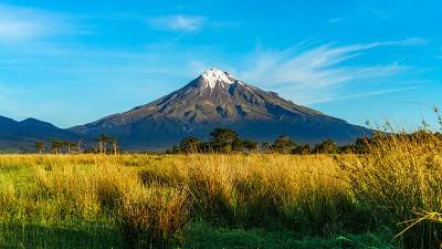 塔拉纳基火山，新西兰