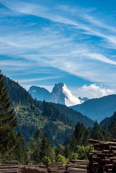 Cimon della Pala 和 Pale di San Martino - 白云岩意大利阿尔卑