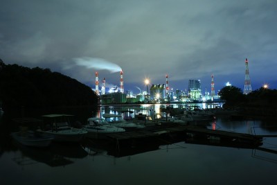 工厂夜景