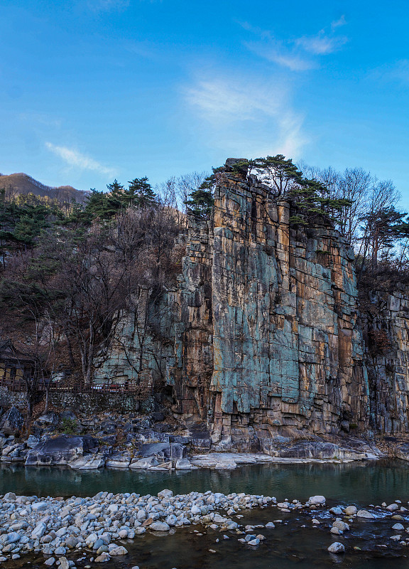 美丽的湖泊风景区——韩国