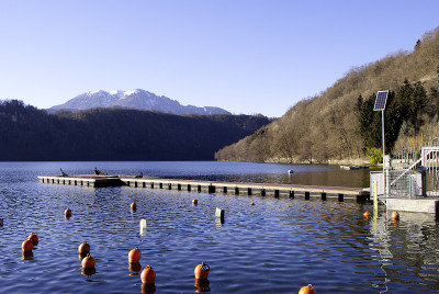 山湖