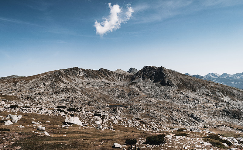 高分辨率碧林山美丽全景