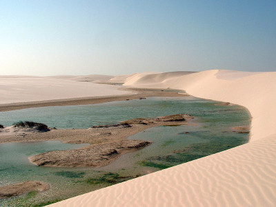 典型的Lençóis Maranhenses湖