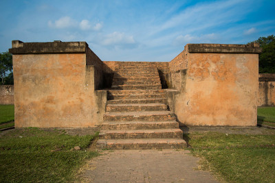 Talatal Ghar位于阿萨姆邦Sivasagar的Rangpur。大阿康最宏伟的建筑