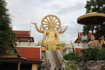 泰国苏梅岛普拉耶寺大佛