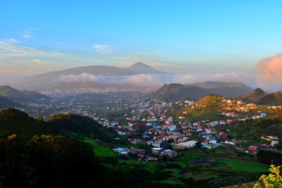 青山