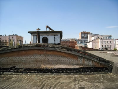 在哈莫夫尼基的军队和地下室宿舍