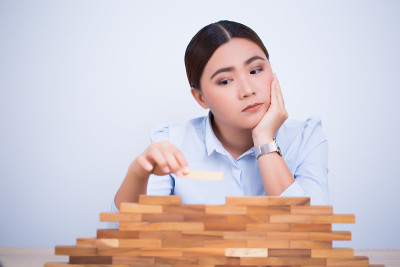 亚洲妇女计划建立一个塔拼图