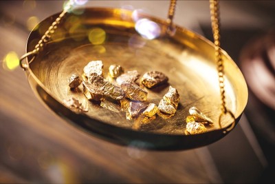 黄金。