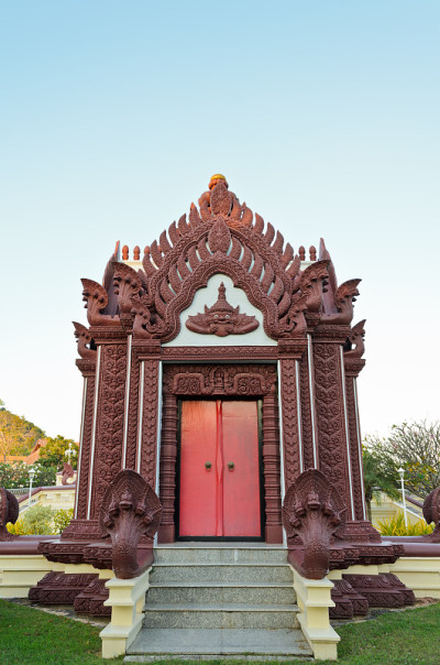 神社。供市民礼拜和休憩的公共场所。