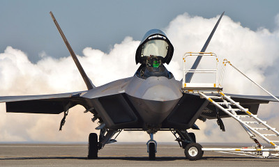 F-22敞篷战斗机
