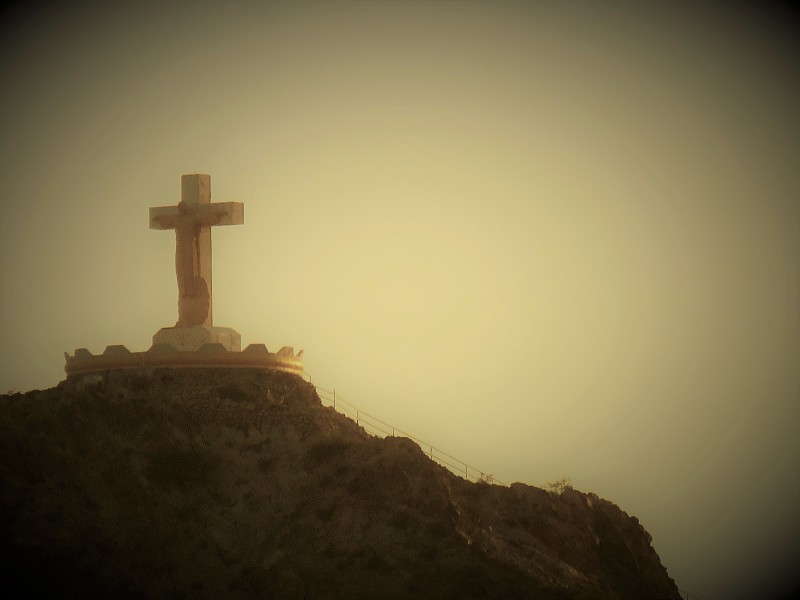Mount Cristo Rey crucfix(十字)在华雷斯，墨西哥复制空间