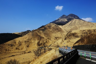 由布岳