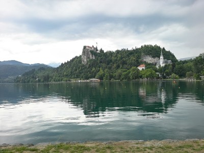 湖流血