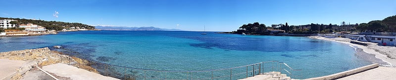 法国南部昂蒂布角的风景
